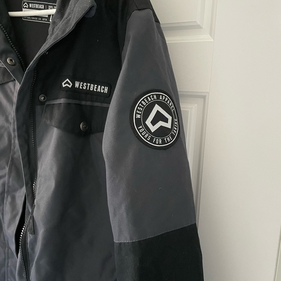 westbeach snowboarding jacket - Picture 3 of 4